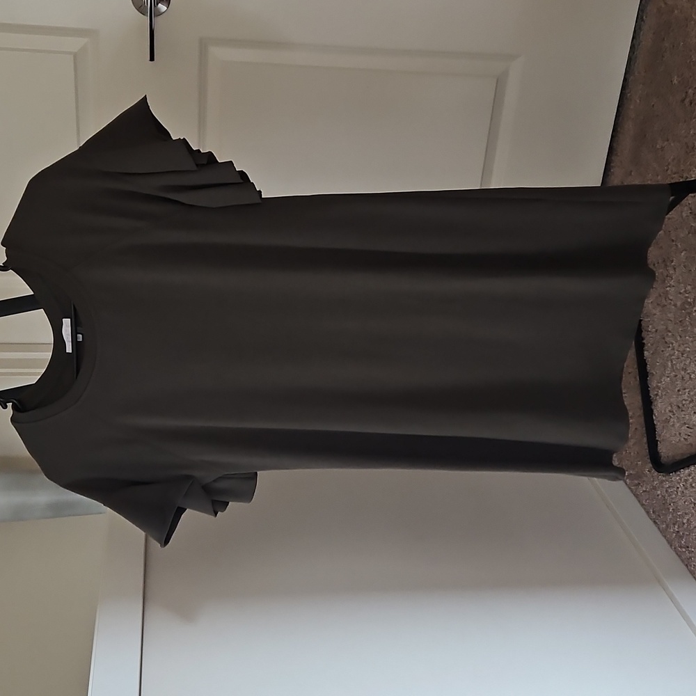 Green 1.State ruffle sleve dress